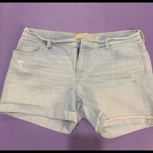 Old Navy size 10 distressed denim jean shorts.